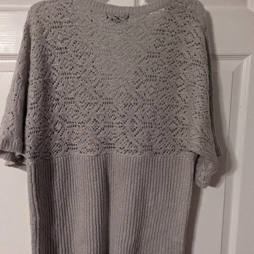 Women Short-Sleeve Sweater - Picture 2 of 3